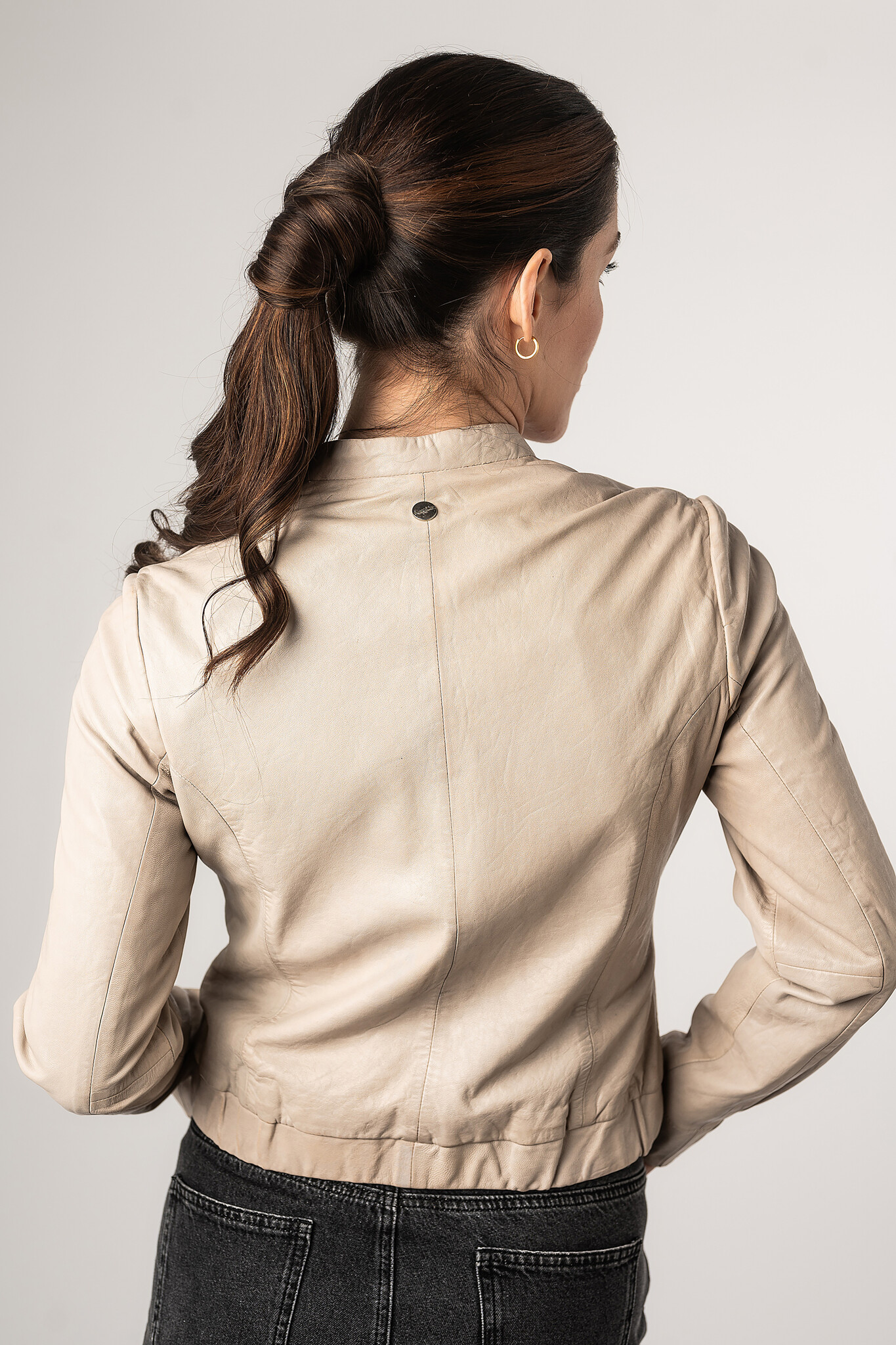 https://cdn.webshopapp.com/shops/223274/files/473800724/file.jpg