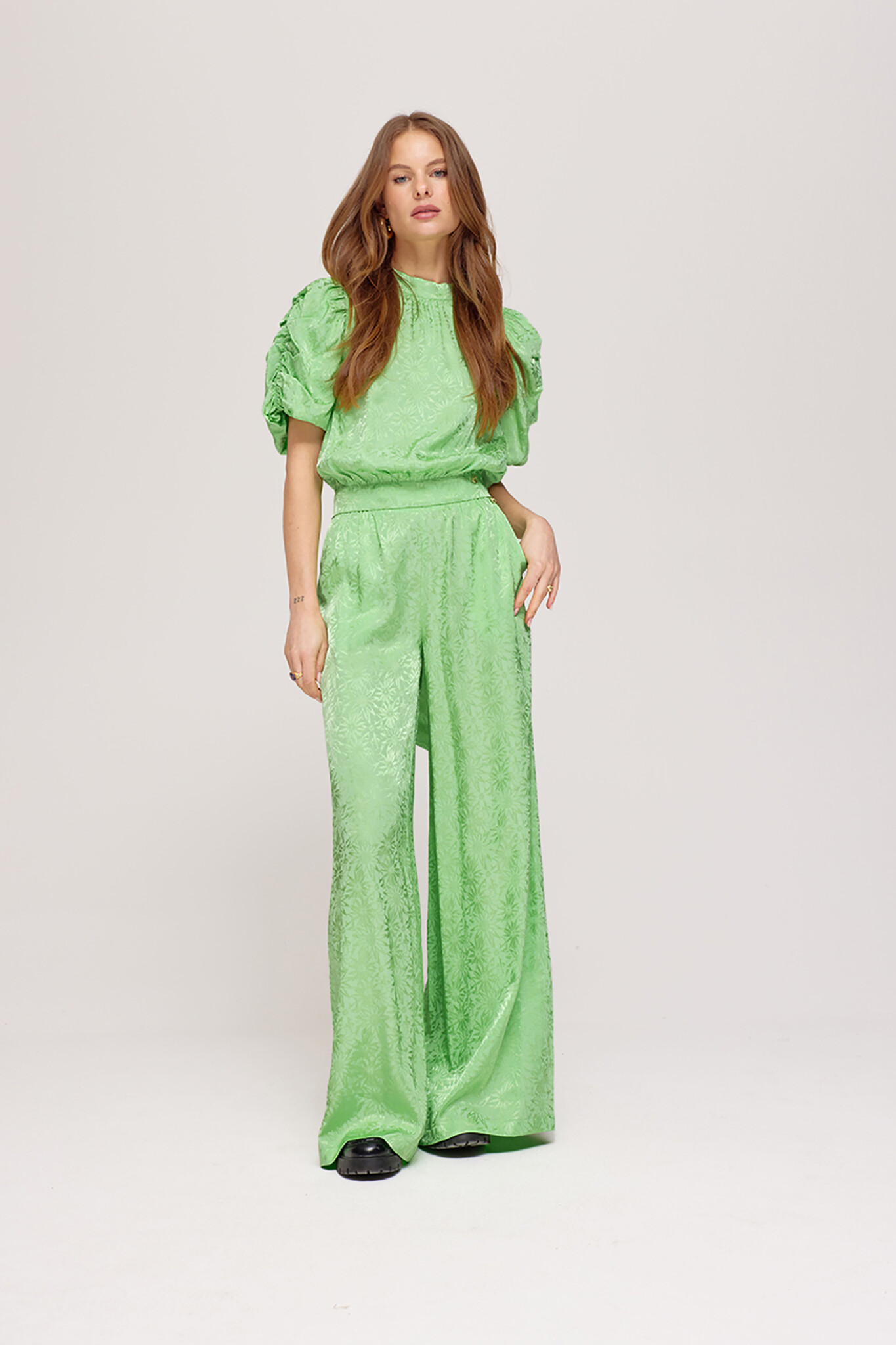 https://cdn.webshopapp.com/shops/223274/files/474144274/file.jpg