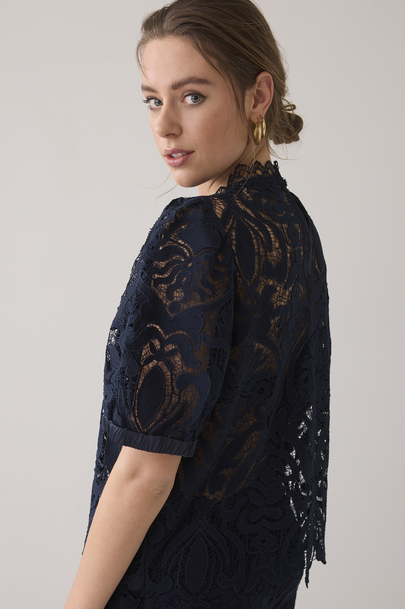 https://cdn.webshopapp.com/shops/223274/files/474159953/file.jpg