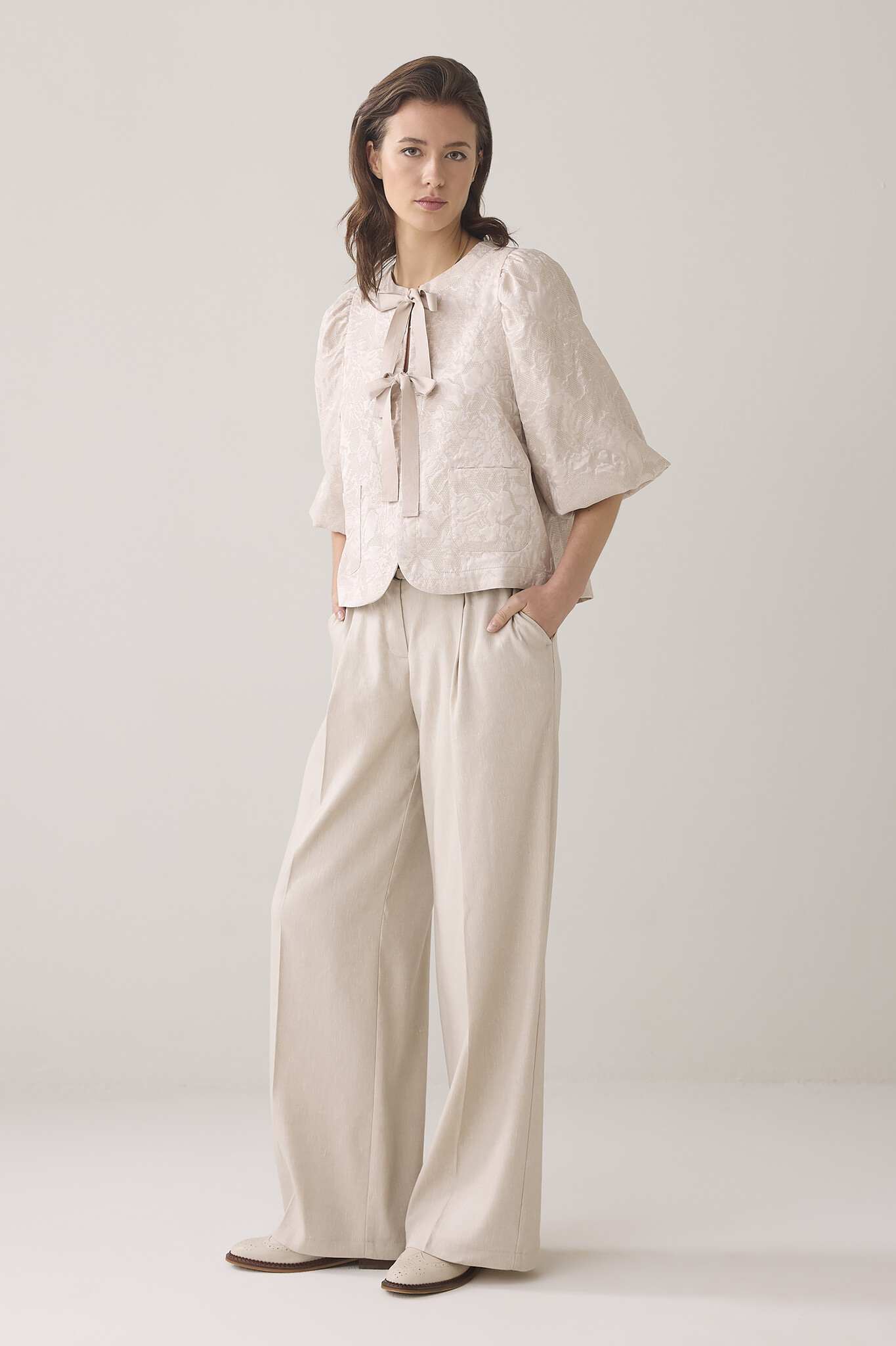 https://cdn.webshopapp.com/shops/223274/files/474161892/file.jpg