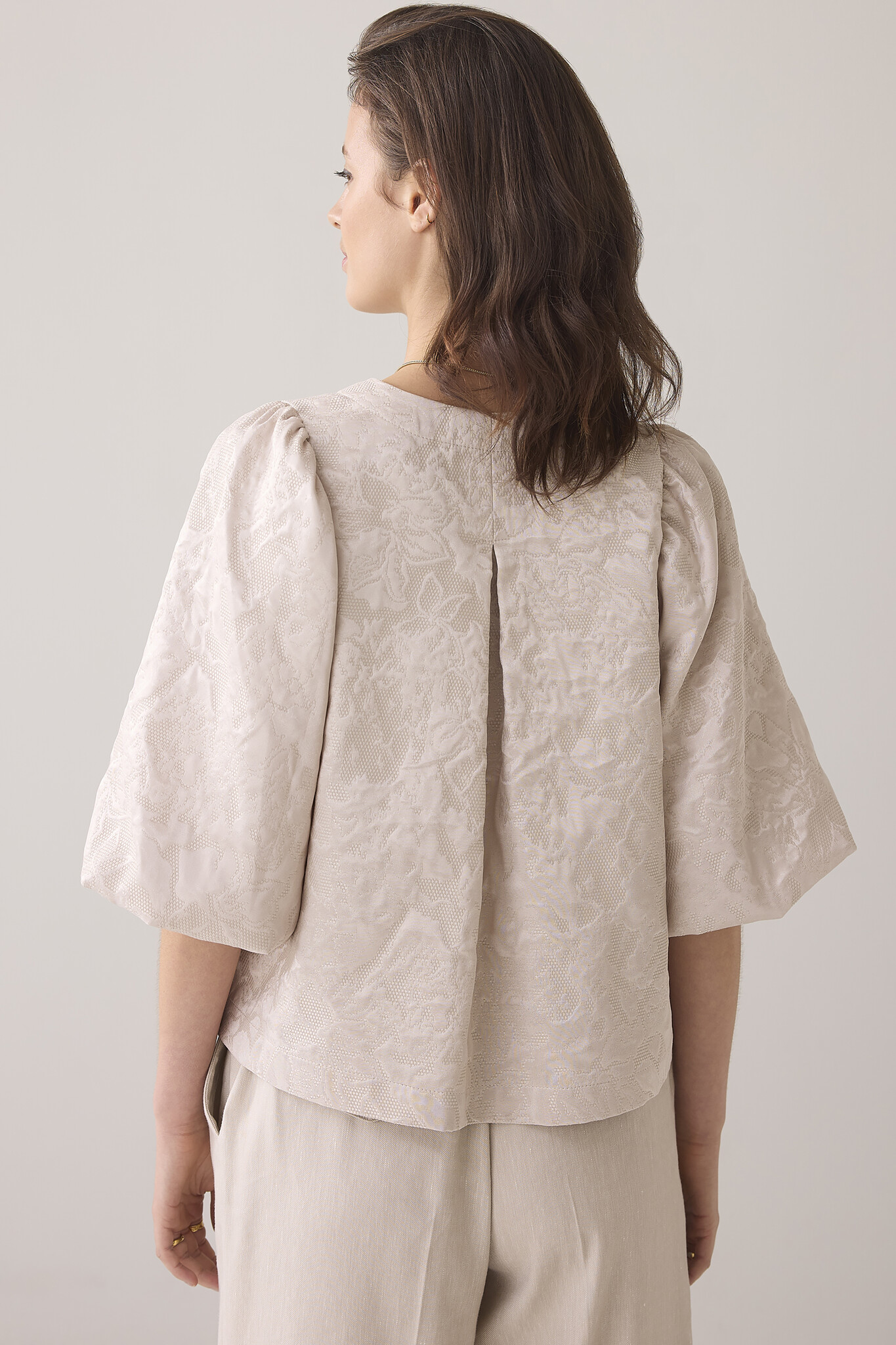 https://cdn.webshopapp.com/shops/223274/files/474161905/file.jpg
