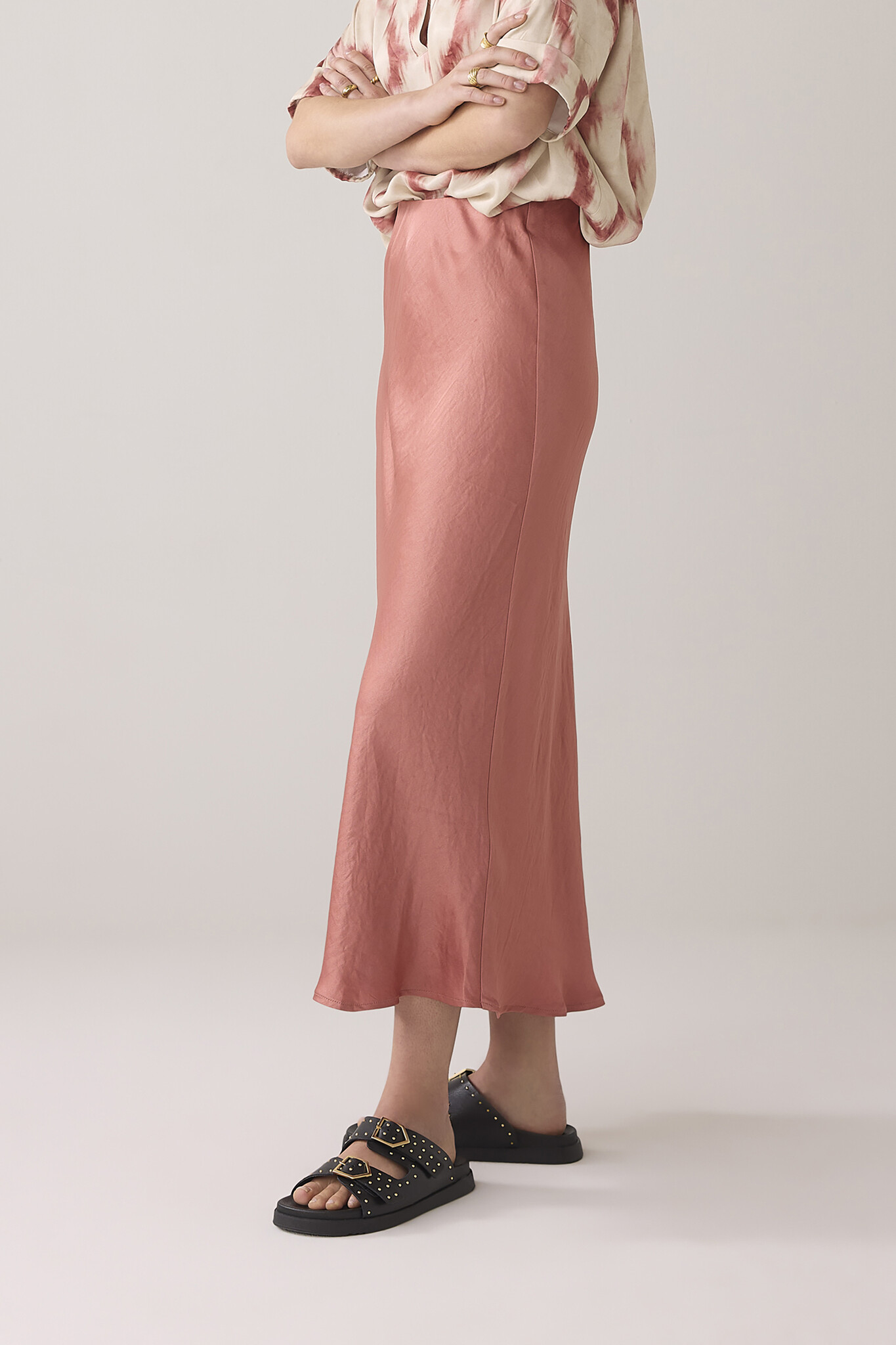 https://cdn.webshopapp.com/shops/223274/files/474185053/file.jpg