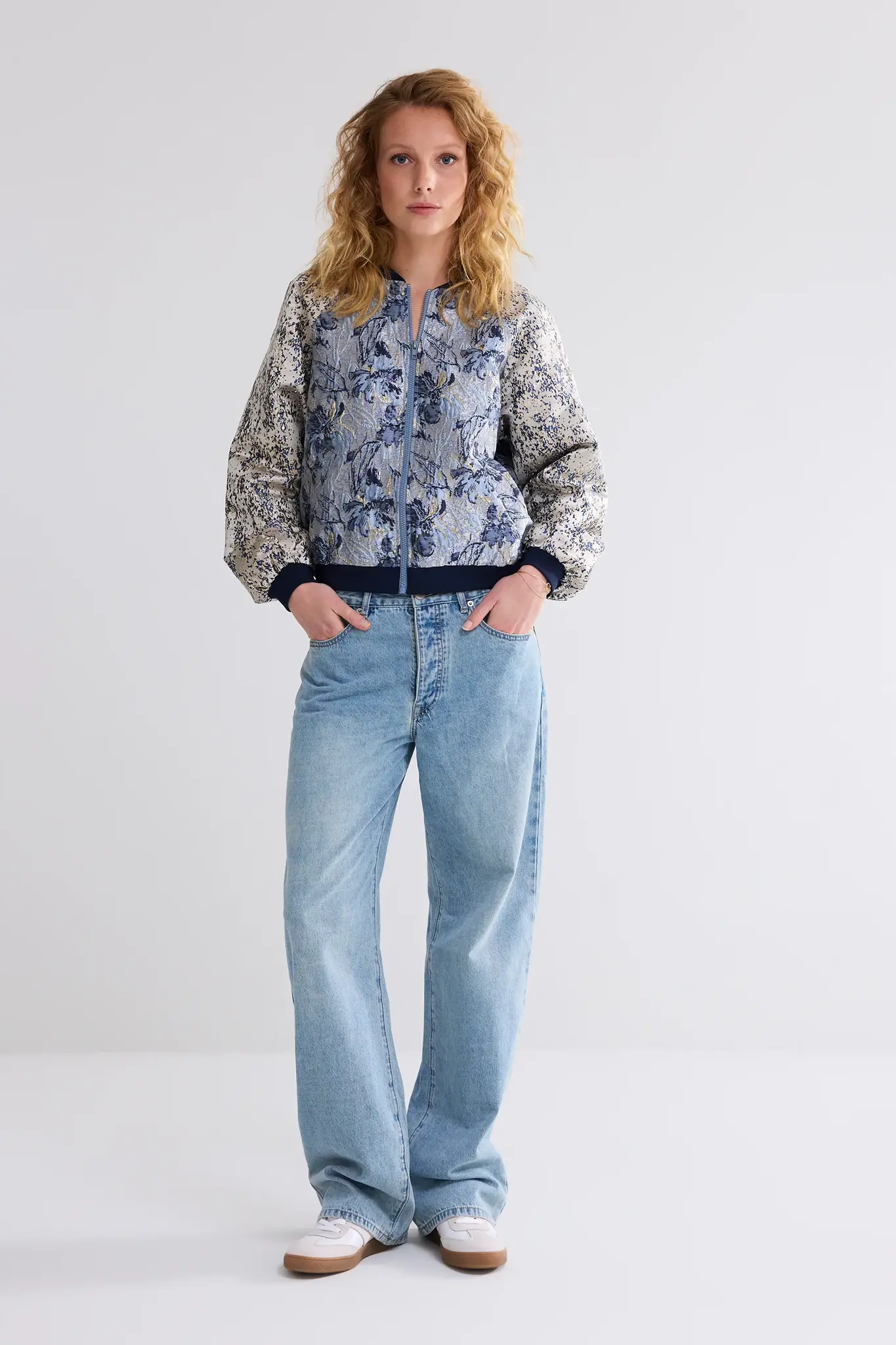 https://cdn.webshopapp.com/shops/223274/files/474195652/file.jpg