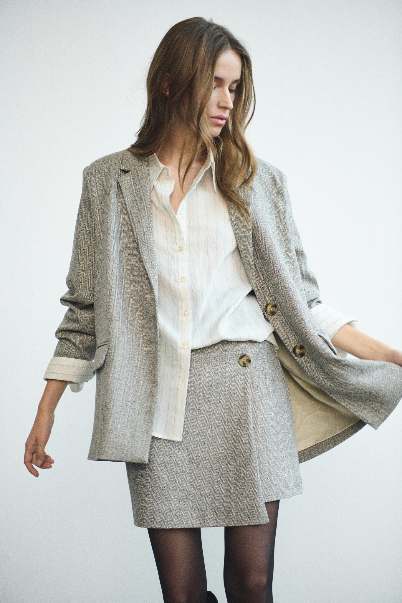 https://cdn.webshopapp.com/shops/223274/files/474543166/file.jpg