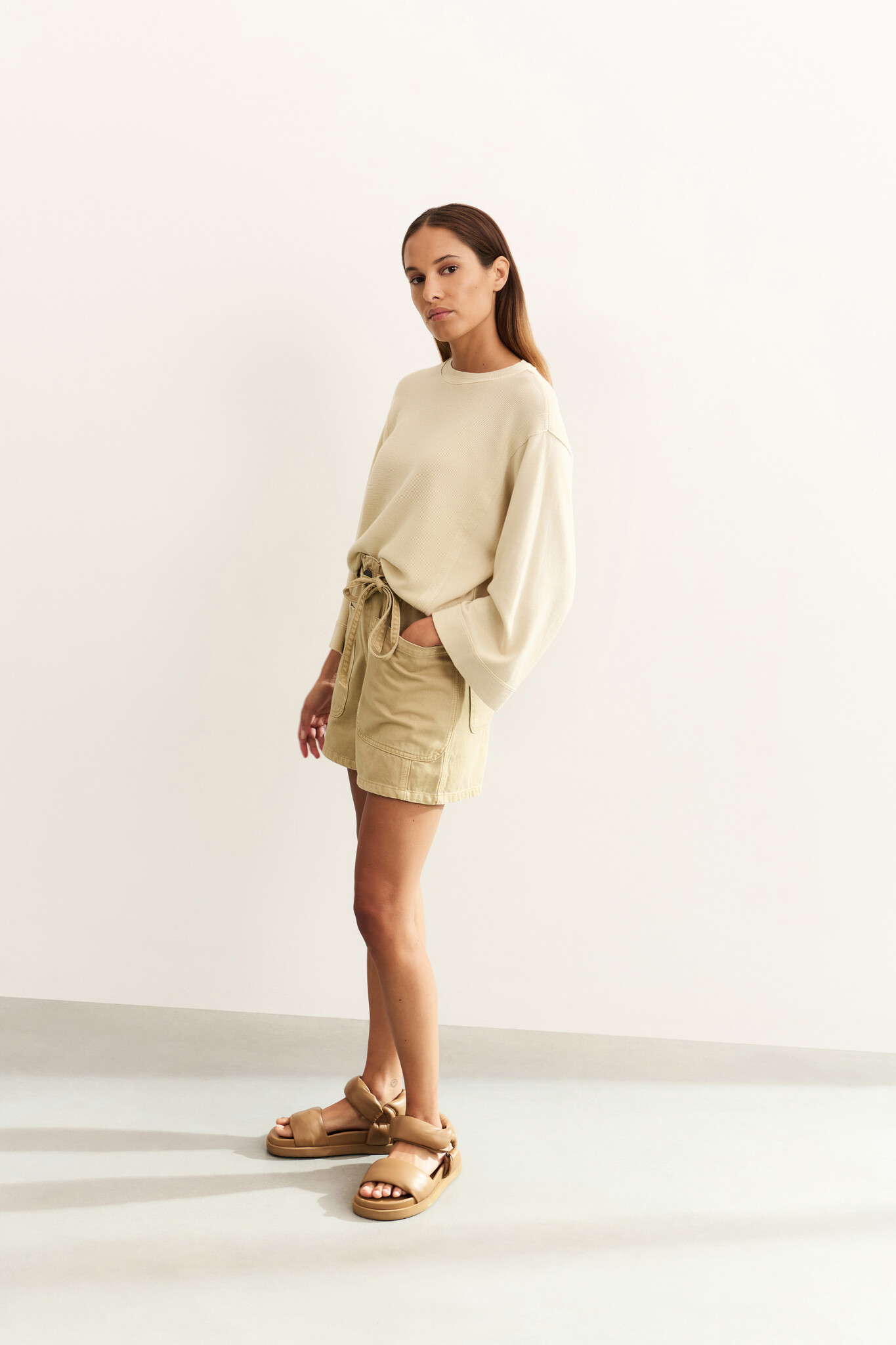 https://cdn.webshopapp.com/shops/223274/files/475002710/file.jpg
