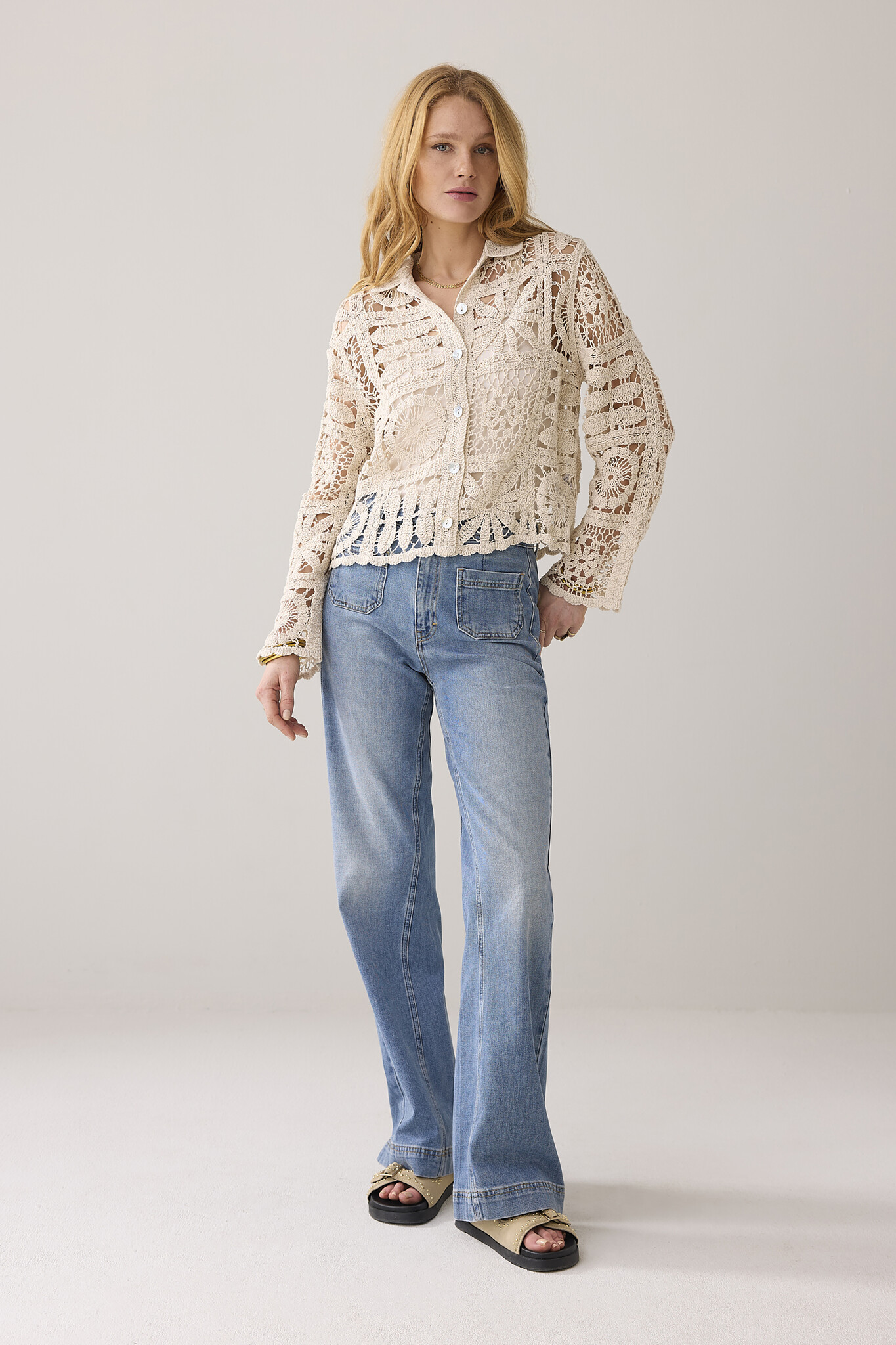 https://cdn.webshopapp.com/shops/223274/files/475155781/file.jpg