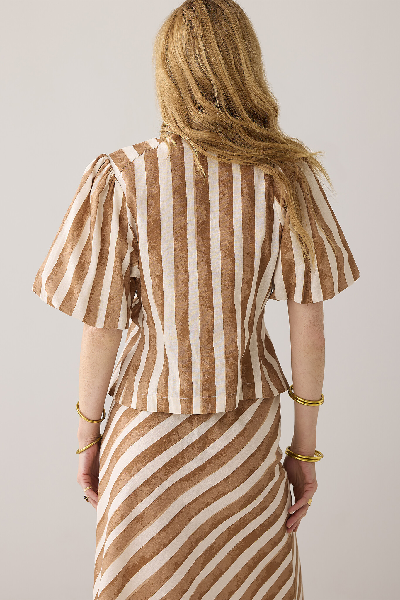 https://cdn.webshopapp.com/shops/223274/files/475158359/file.jpg