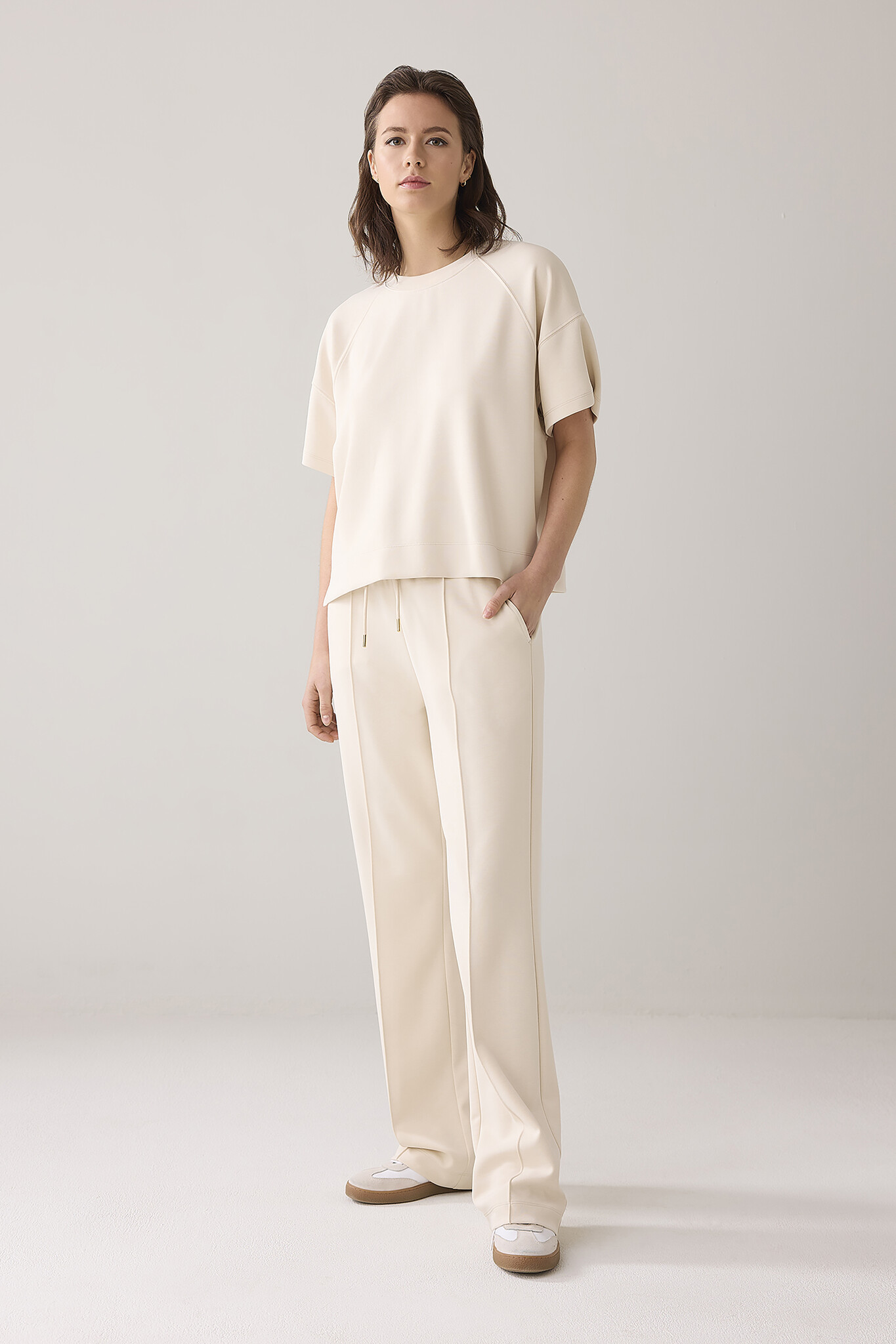 https://cdn.webshopapp.com/shops/223274/files/475158502/file.jpg