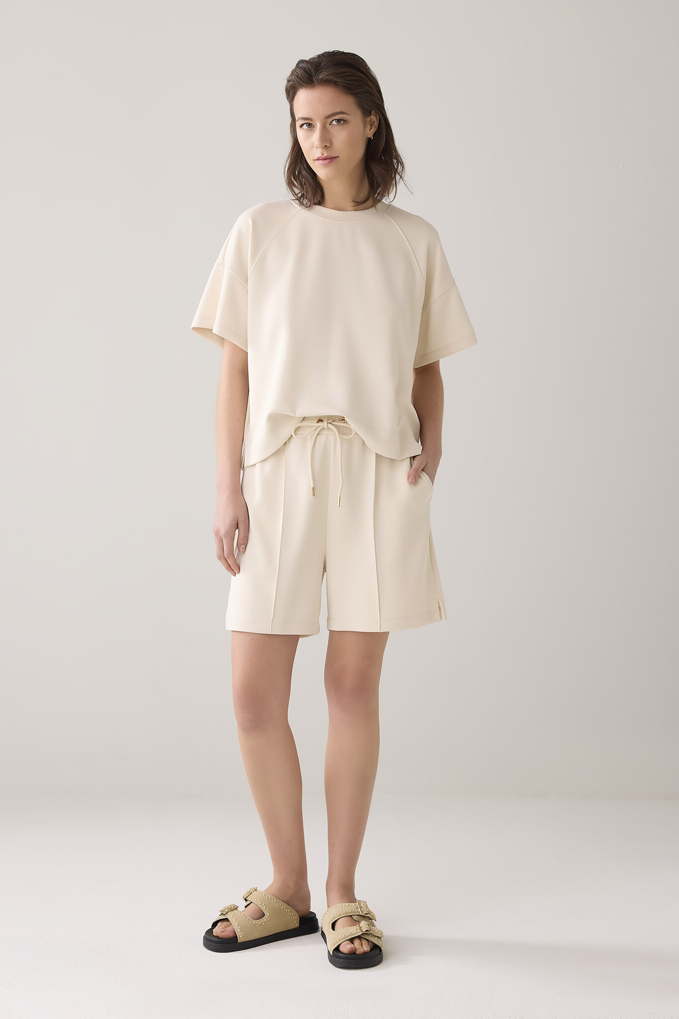 https://cdn.webshopapp.com/shops/223274/files/475160510/file.jpg