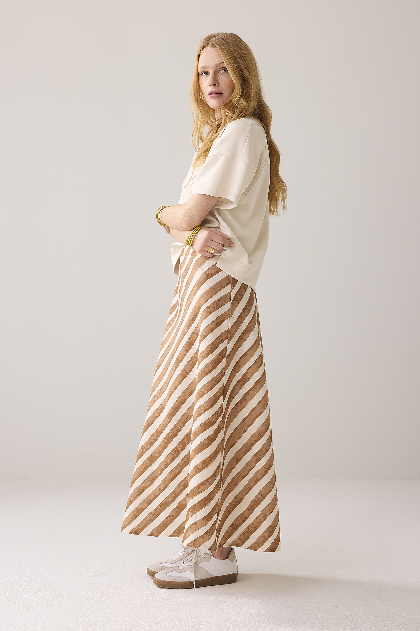 https://cdn.webshopapp.com/shops/223274/files/475192817/file.jpg
