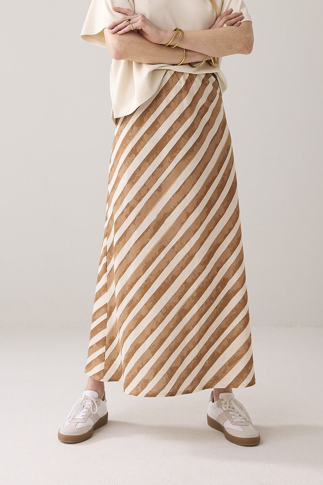 https://cdn.webshopapp.com/shops/223274/files/475192823/file.jpg