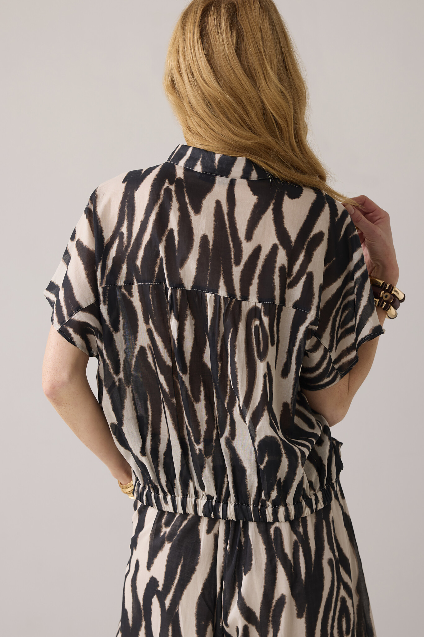 https://cdn.webshopapp.com/shops/223274/files/475696504/file.jpg