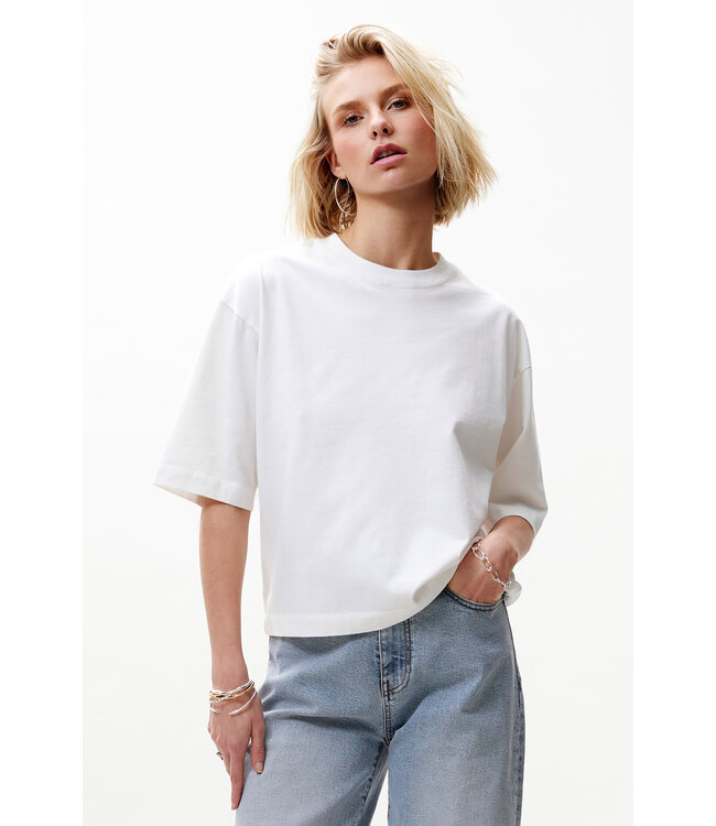 Catwalk Junkie 2402000202 Loose Fit T-Shirt