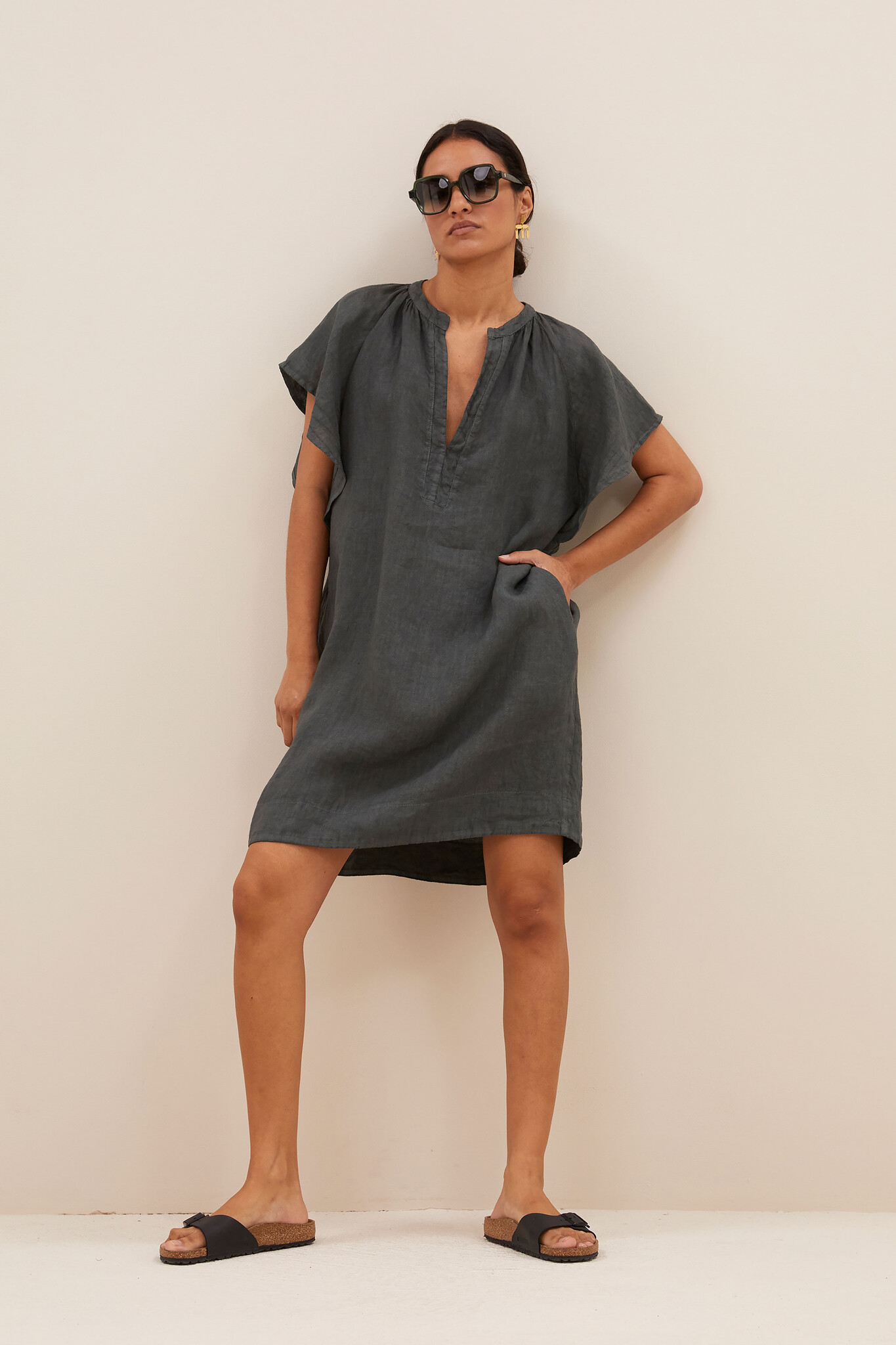 https://cdn.webshopapp.com/shops/223274/files/475841533/file.jpg