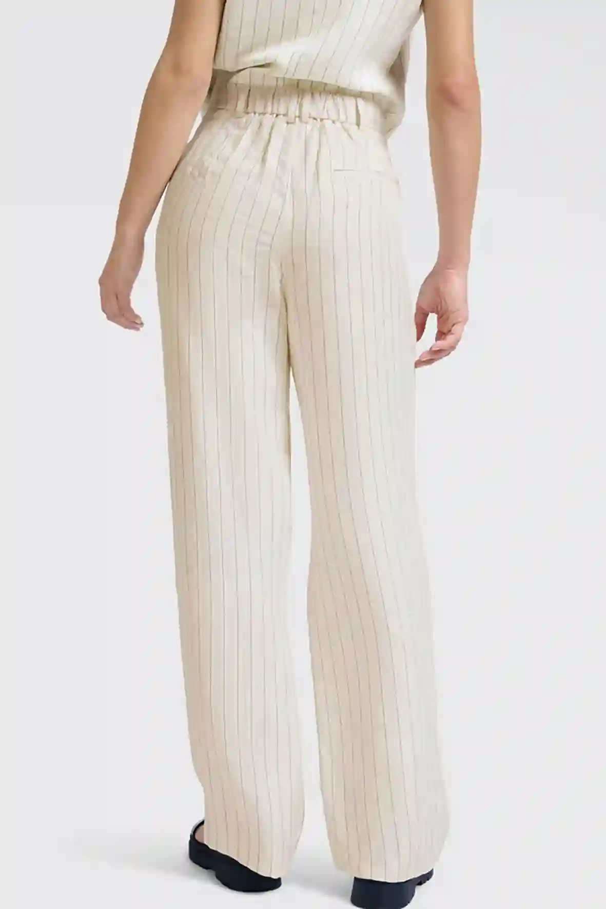https://cdn.webshopapp.com/shops/223274/files/476235548/file.jpg