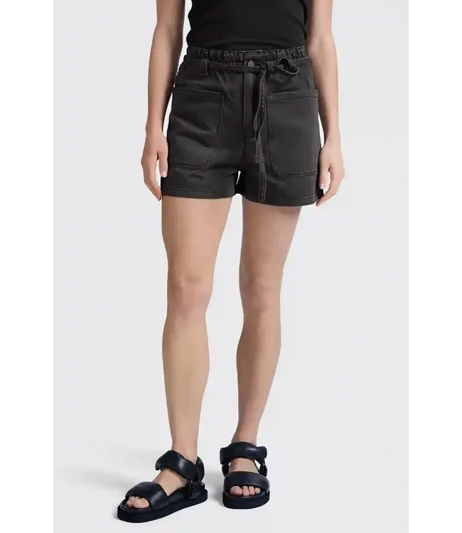 Yaya Cargo garment-dye shorts