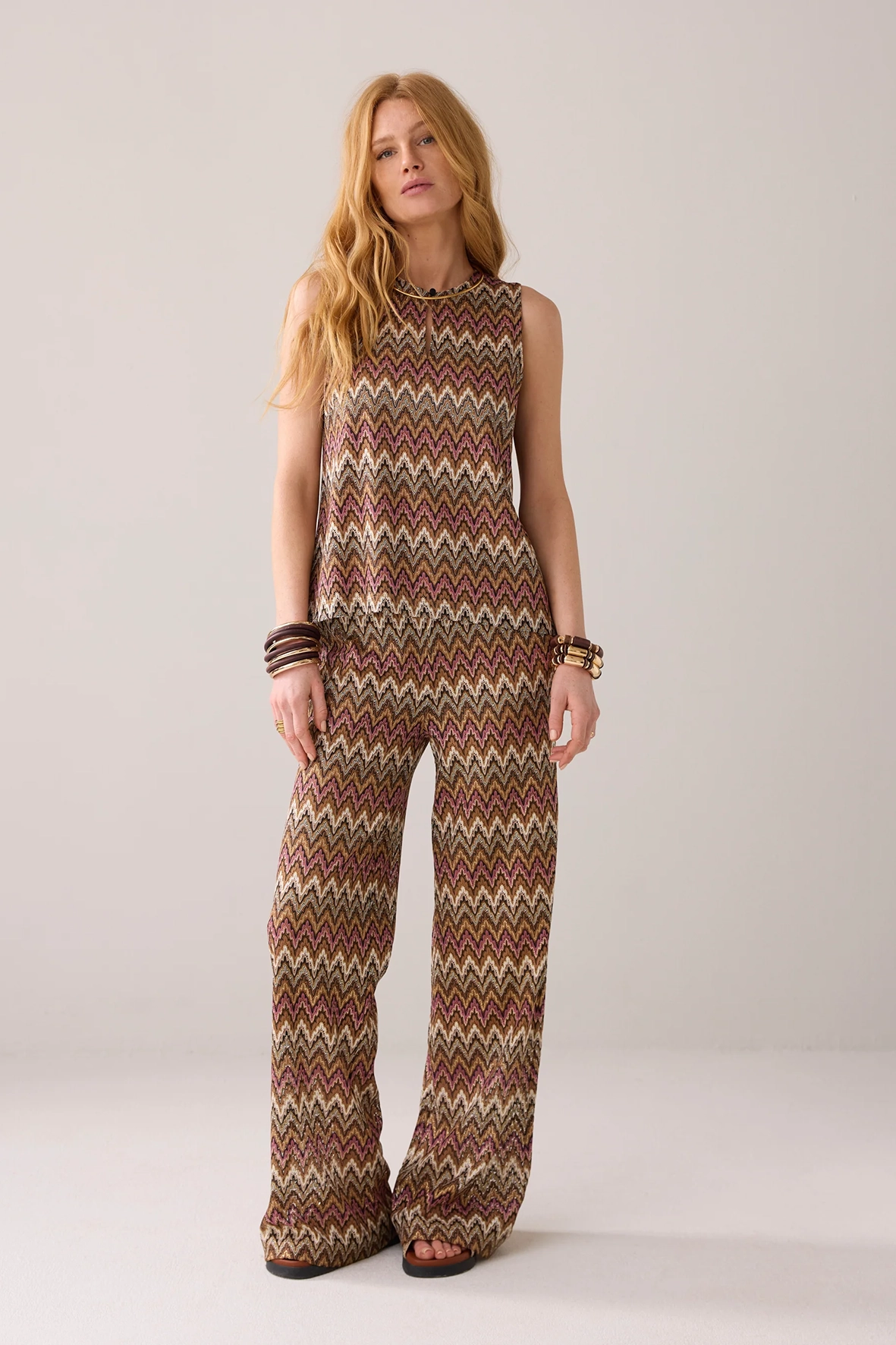 https://cdn.webshopapp.com/shops/223274/files/476285220/file.jpg