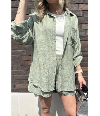 VROUW Limited Co-ord set olive