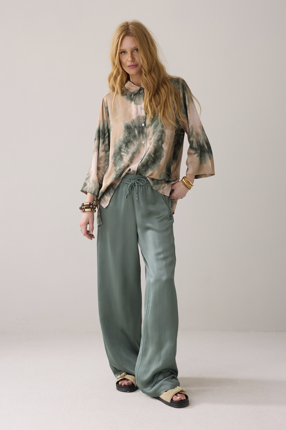 https://cdn.webshopapp.com/shops/223274/files/478065482/file.jpg