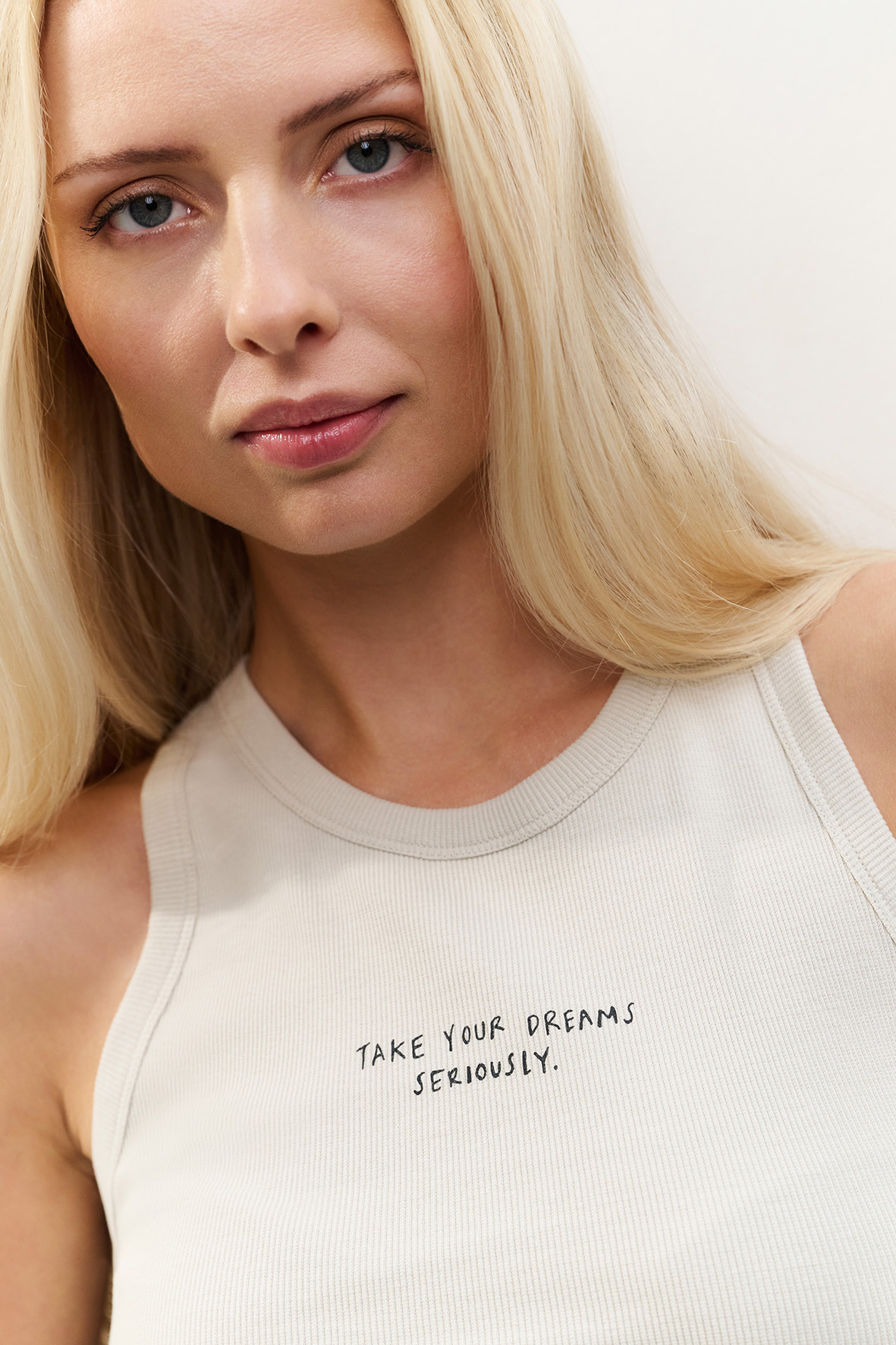 https://cdn.webshopapp.com/shops/223274/files/478066111/file.jpg
