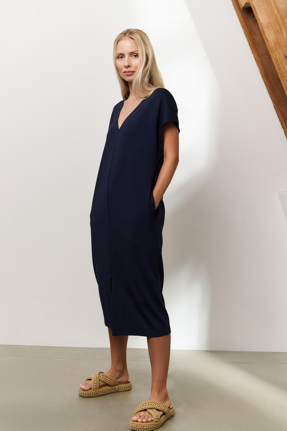 https://cdn.webshopapp.com/shops/223274/files/478066481/file.jpg
