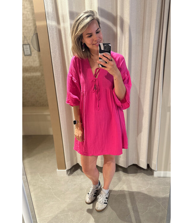 VROUW Limited 7736 Dress flared sleeve fuchsia