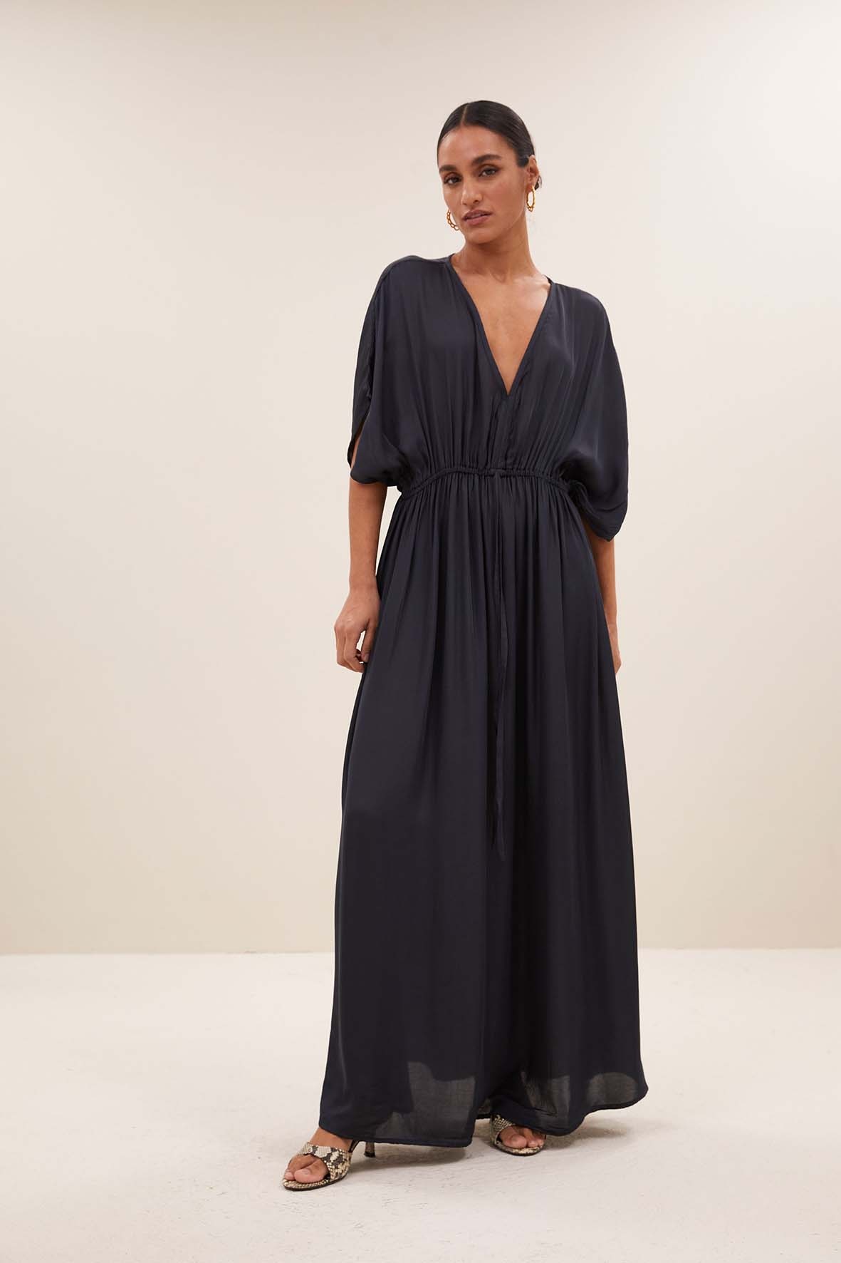 https://cdn.webshopapp.com/shops/223274/files/478703834/file.jpg