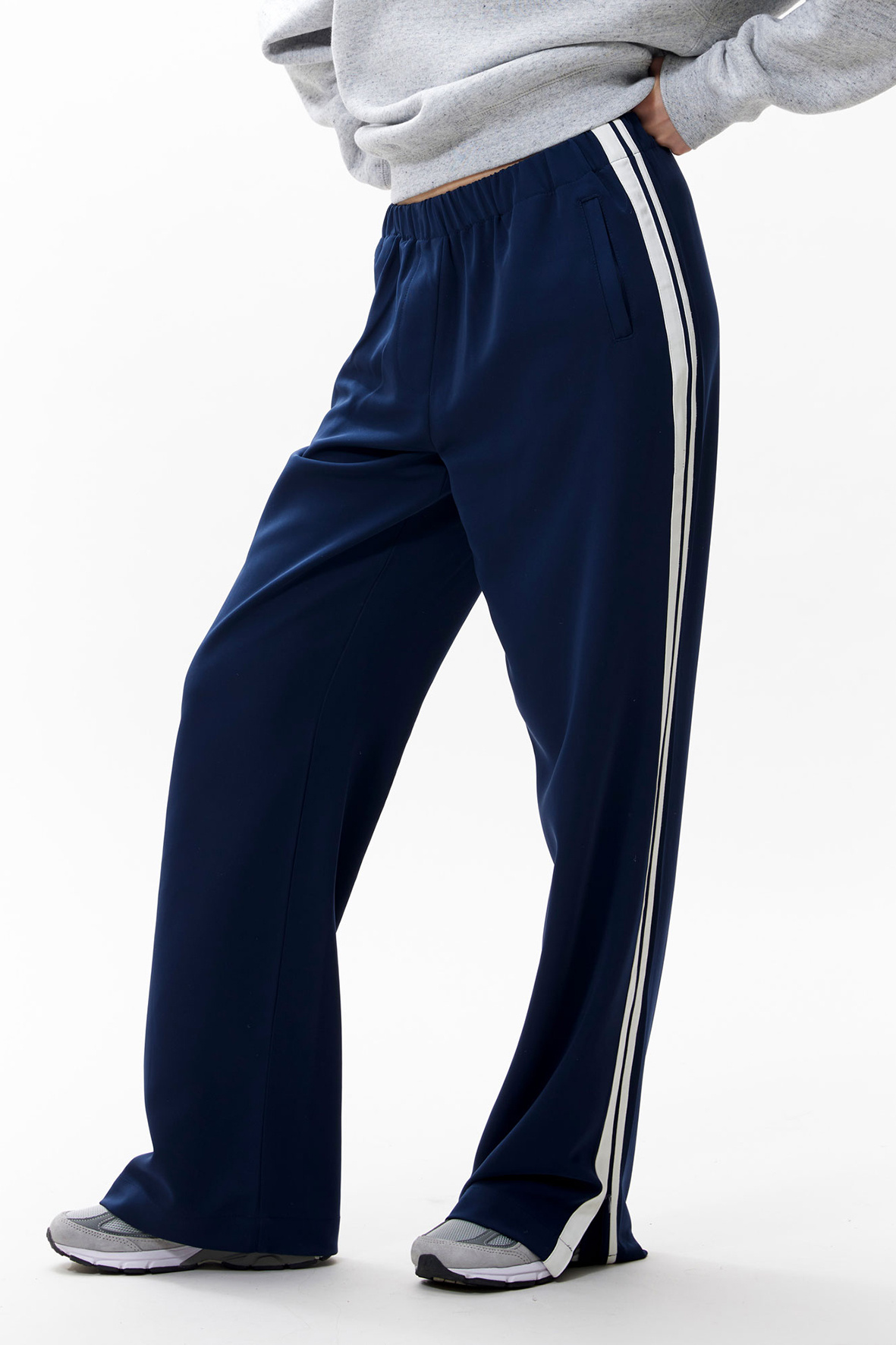 https://cdn.webshopapp.com/shops/223274/files/479203270/file.jpg