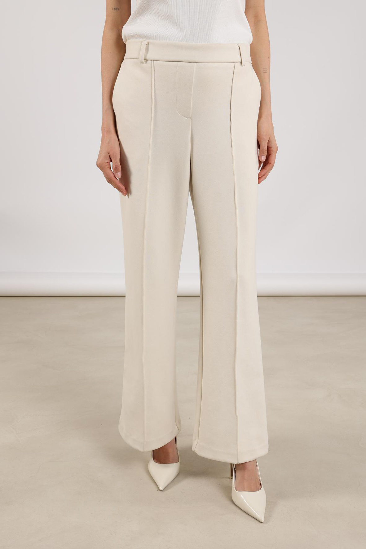 https://cdn.webshopapp.com/shops/223274/files/479210124/file.jpg