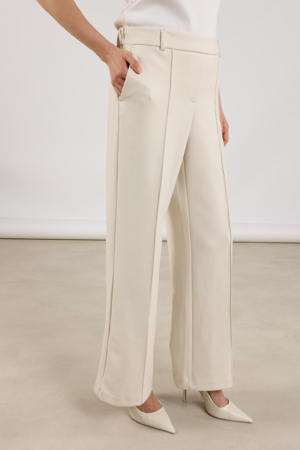 https://cdn.webshopapp.com/shops/223274/files/479210126/file.jpg