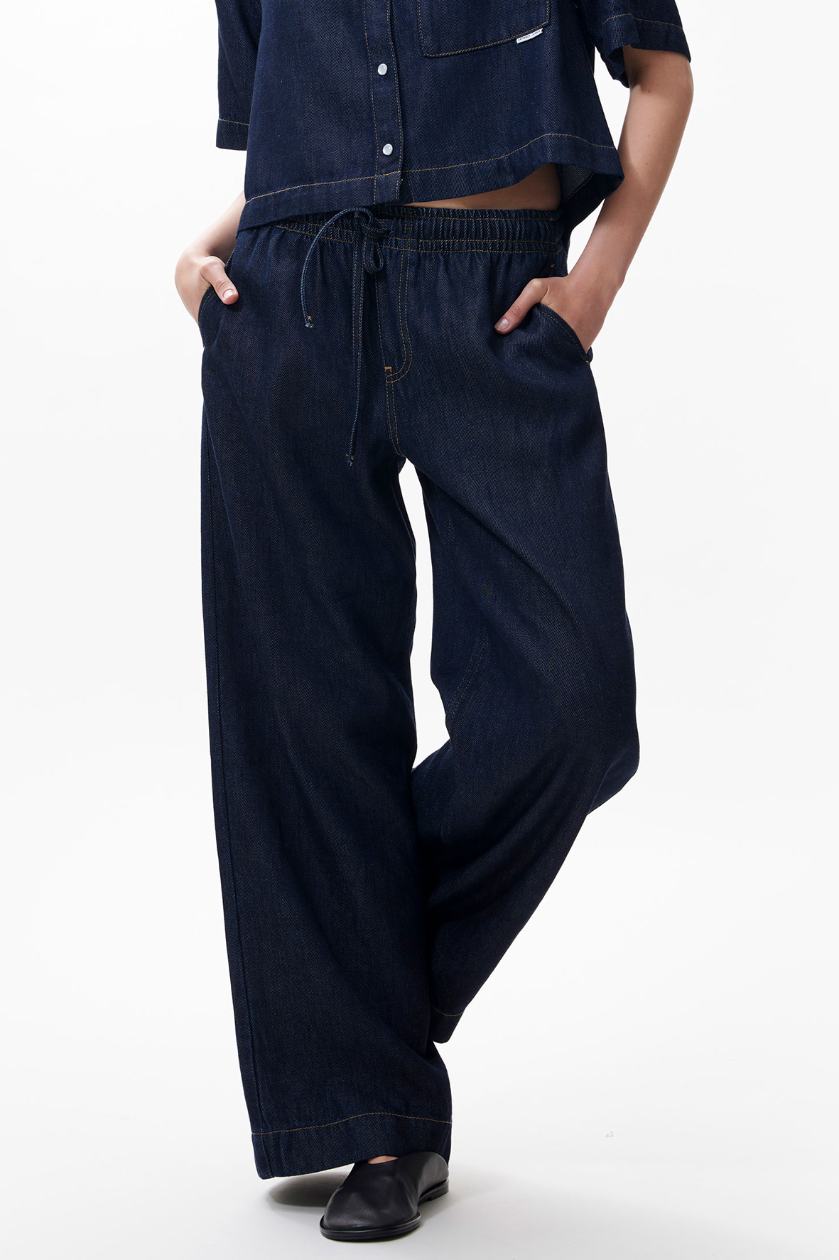 https://cdn.webshopapp.com/shops/223274/files/479517805/file.jpg