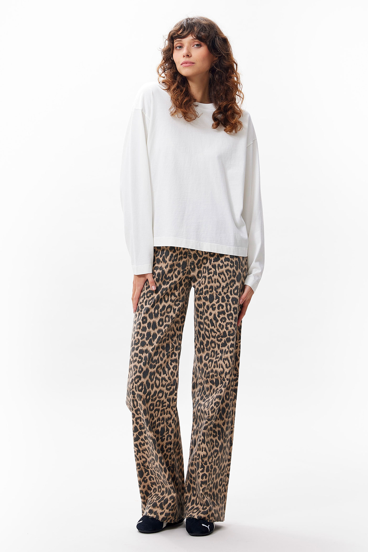 https://cdn.webshopapp.com/shops/223274/files/479518161/file.jpg