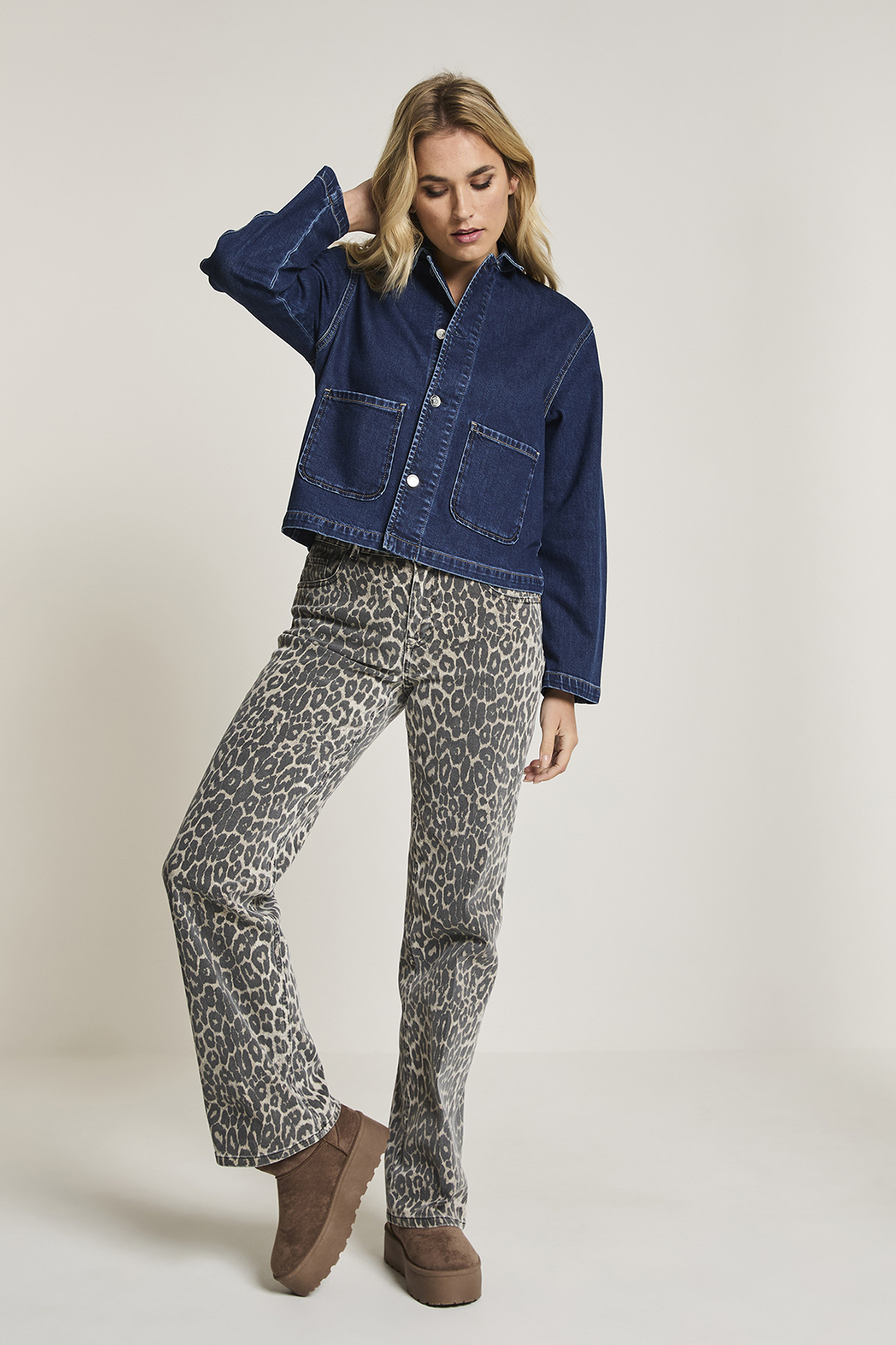 https://cdn.webshopapp.com/shops/223274/files/479522877/file.jpg