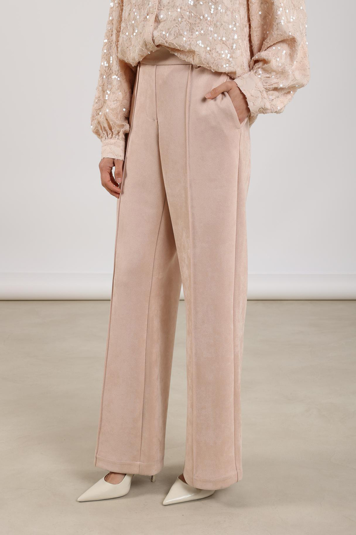 https://cdn.webshopapp.com/shops/223274/files/479631505/file.jpg