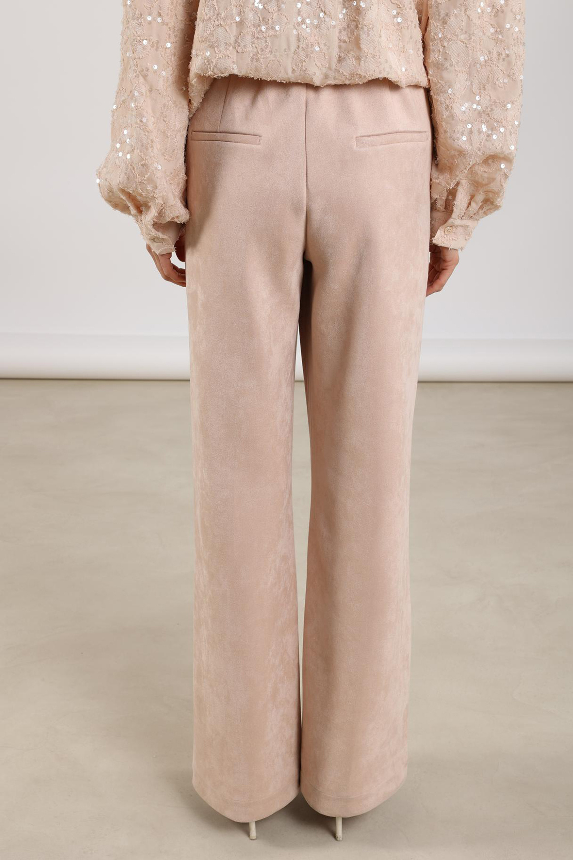 https://cdn.webshopapp.com/shops/223274/files/479631506/file.jpg