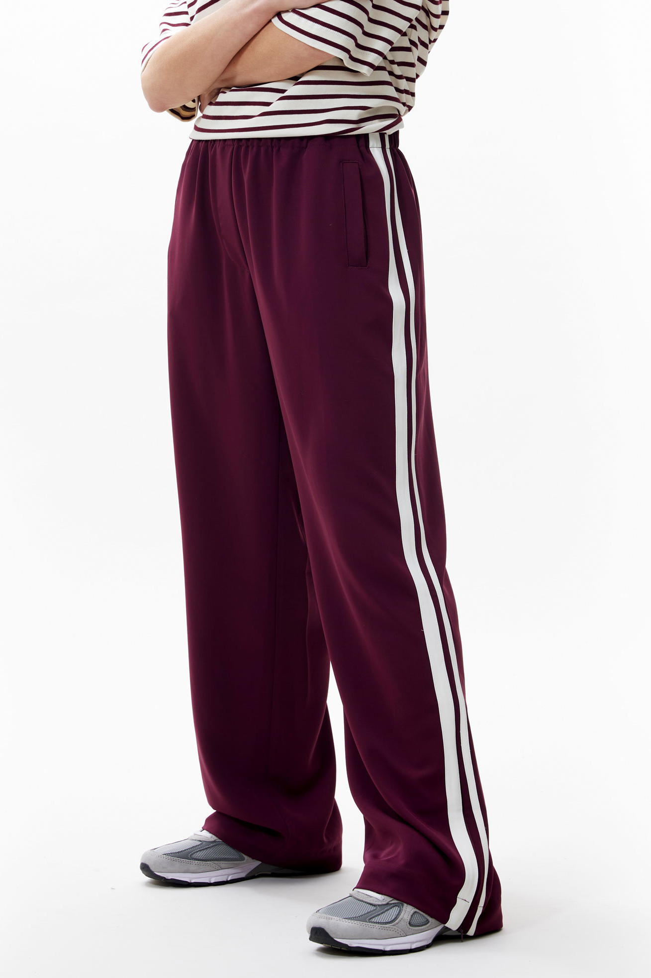 https://cdn.webshopapp.com/shops/223274/files/480048553/file.jpg