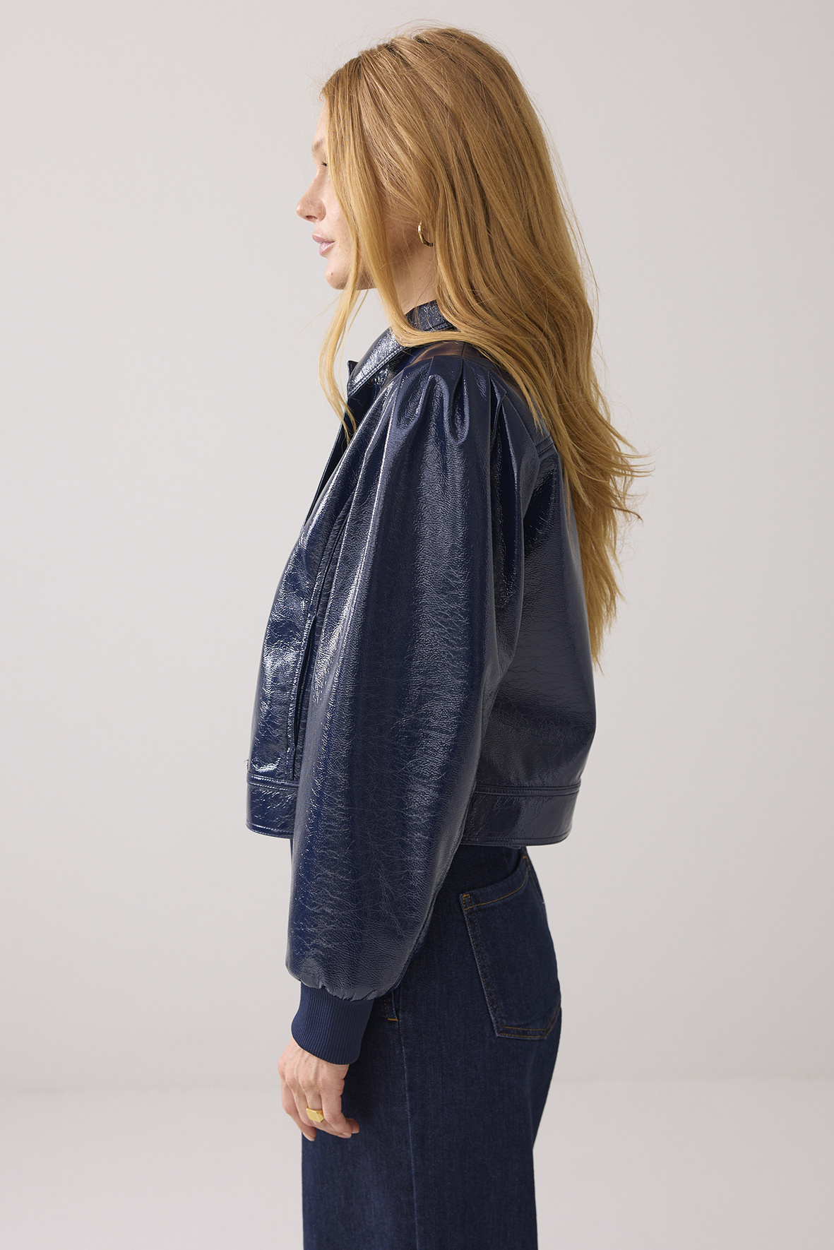 https://cdn.webshopapp.com/shops/223274/files/480054892/file.jpg
