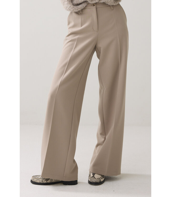 Summum Woman Trousers Foam uni