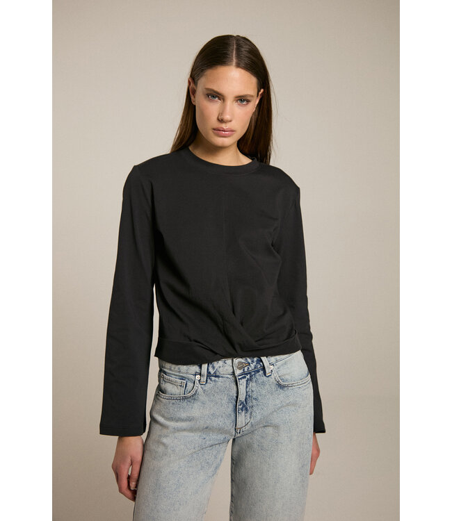 Homage Longsleeve with Knot