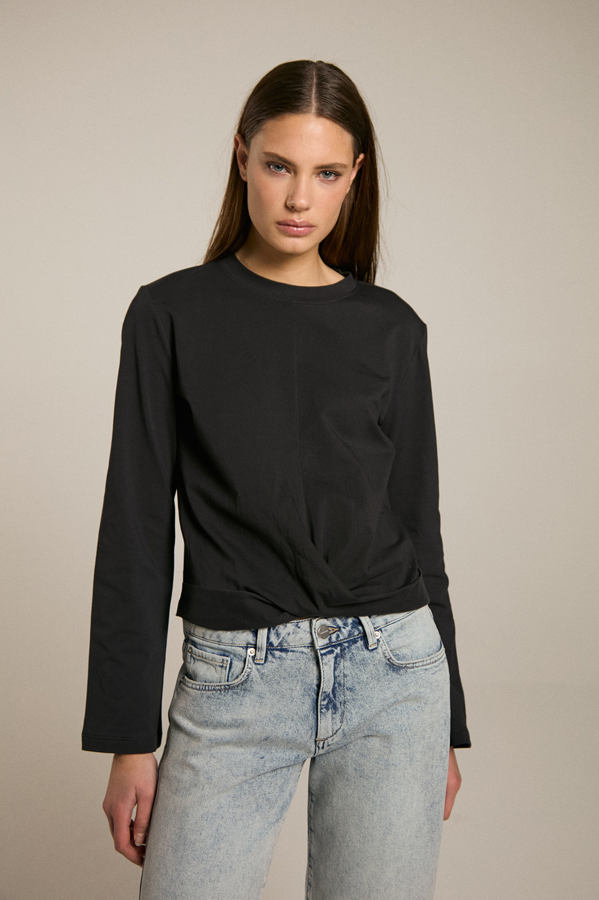 https://cdn.webshopapp.com/shops/223274/files/480147067/file.jpg