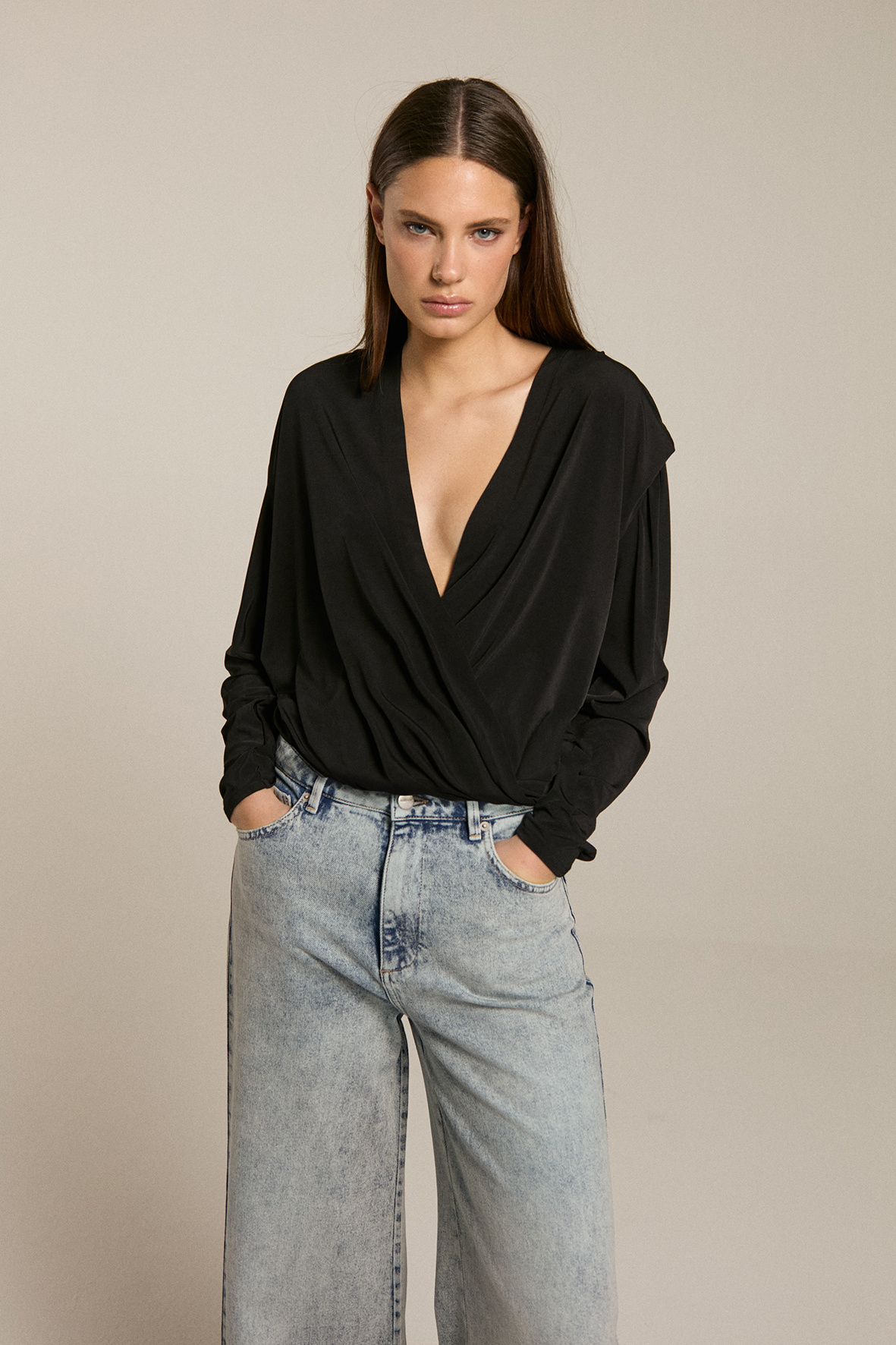https://cdn.webshopapp.com/shops/223274/files/480148378/file.jpg