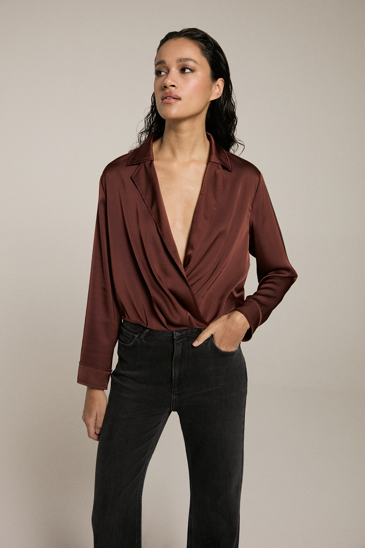 https://cdn.webshopapp.com/shops/223274/files/480151285/file.jpg