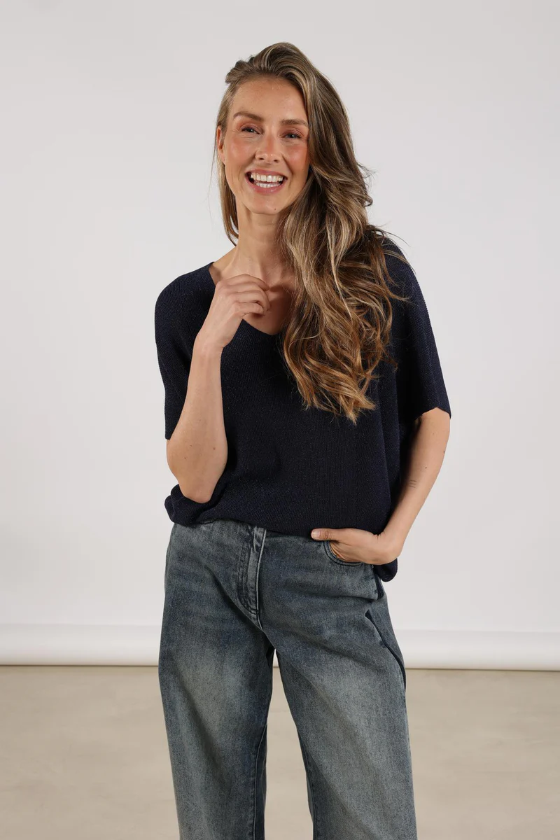 https://cdn.webshopapp.com/shops/223274/files/480335942/file.jpg