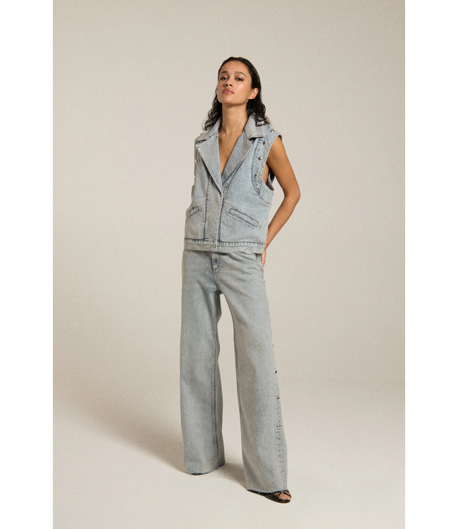 Homage H-CW25M85 Mid Waist Wide Leg Jeans With Big Studs