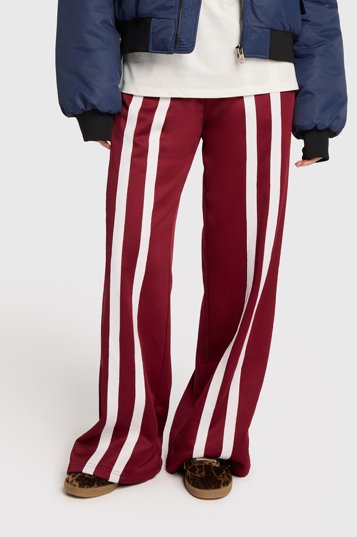 https://cdn.webshopapp.com/shops/223274/files/481127293/file.jpg