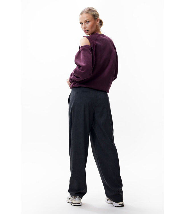 Catwalk Junkie 2503020608 Graphic sweater with cut out