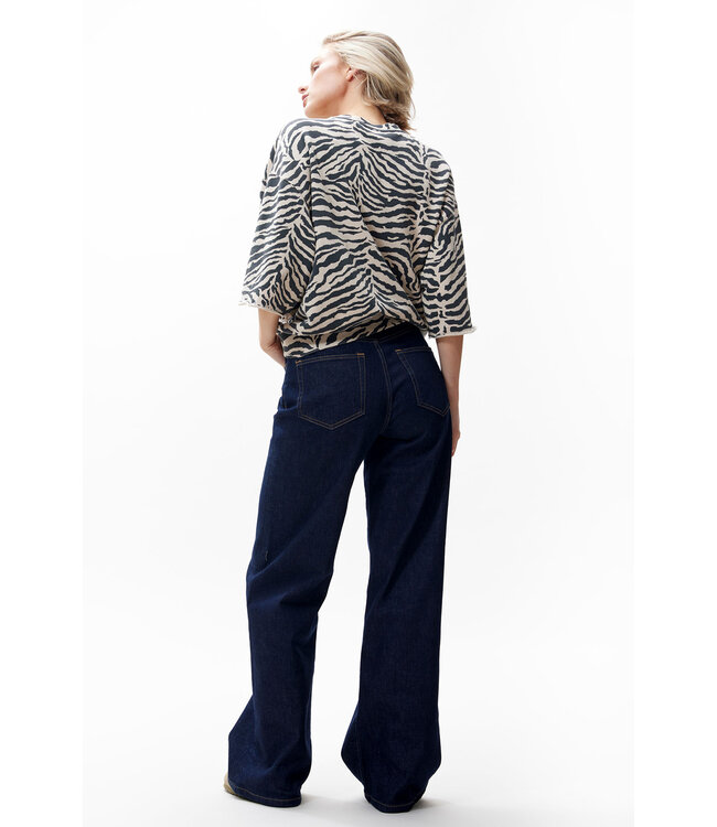 Catwalk Junkie 2503020603 Short sleeve zebra sweater