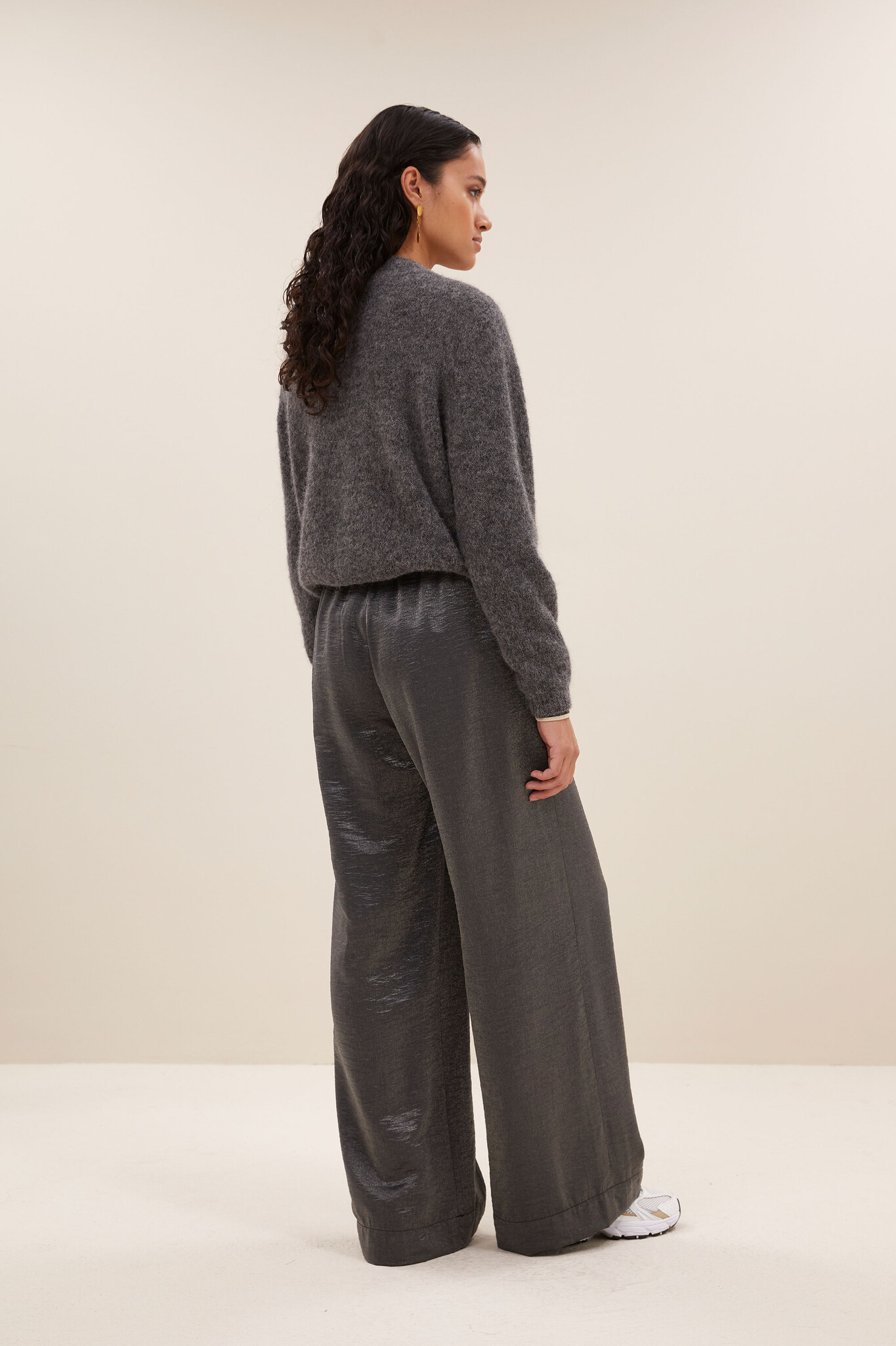 https://cdn.webshopapp.com/shops/223274/files/481135668/file.jpg