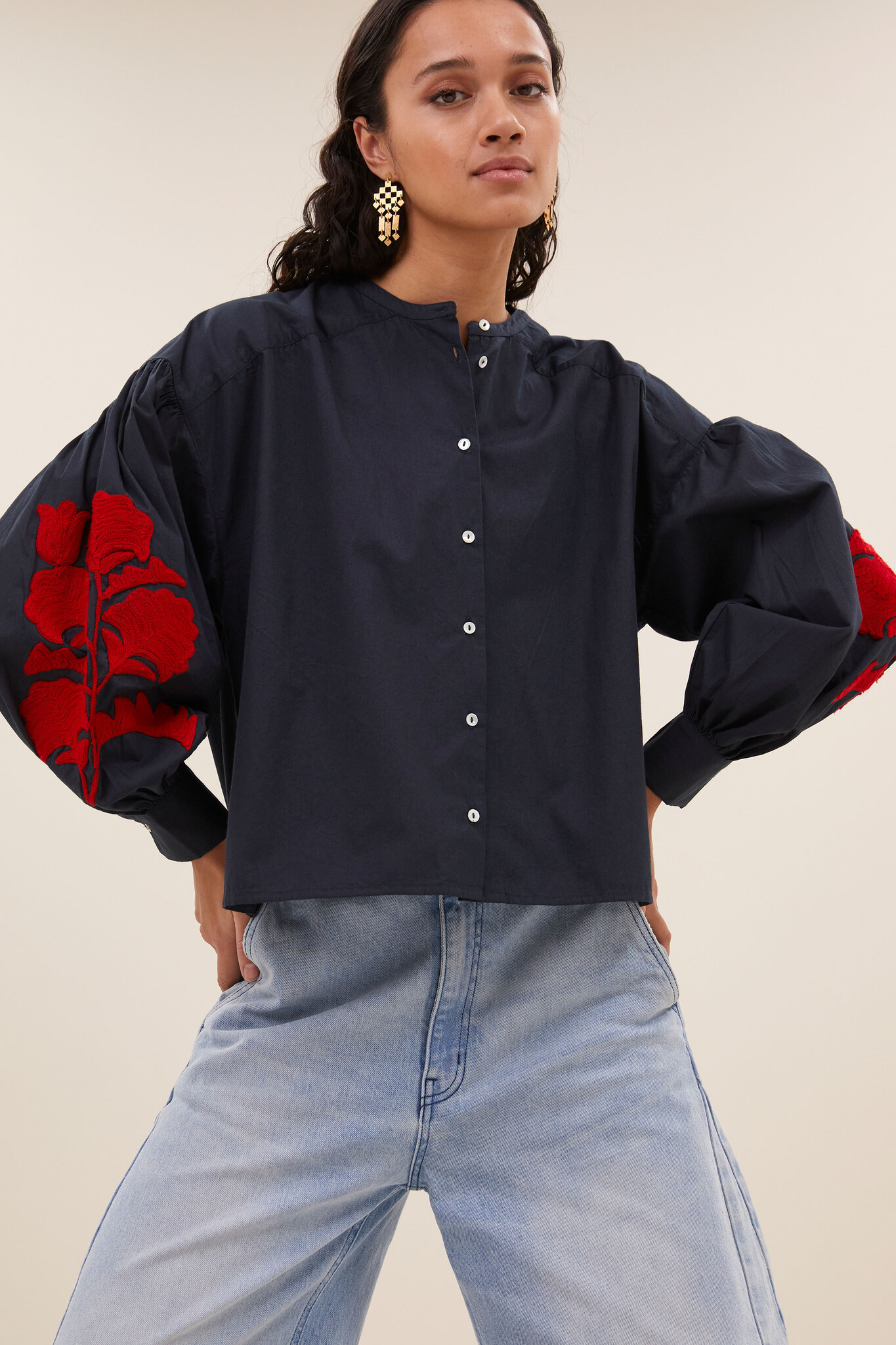 https://cdn.webshopapp.com/shops/223274/files/481136072/file.jpg
