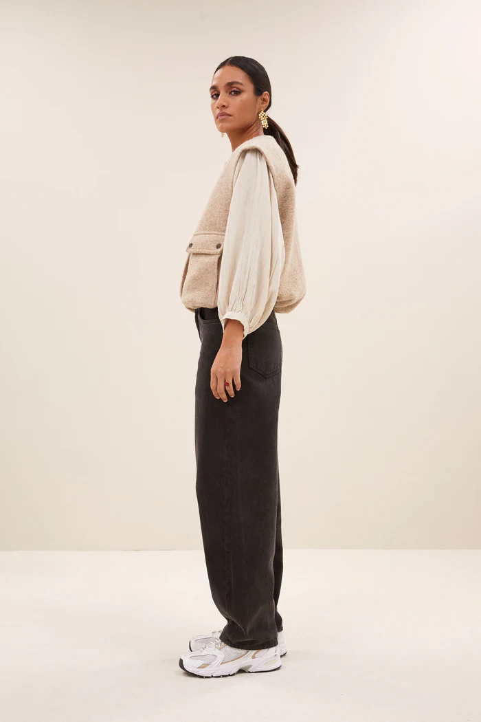 https://cdn.webshopapp.com/shops/223274/files/481141796/file.jpg